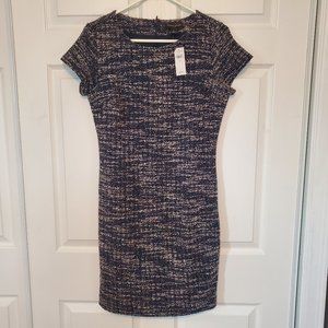 Banana Republic Boucle Sheath Dress in Navy ; Size 6 - NWT